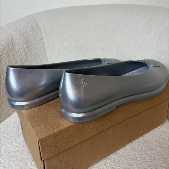 Marc Jacobs Silver flats 39 - Picture 5 of 9